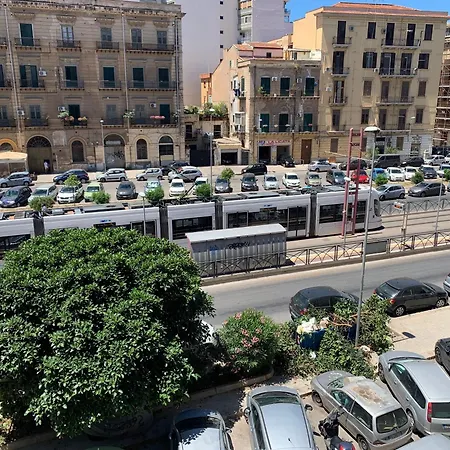 بيت ضيافة Station 3*
