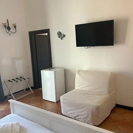 Guest house Station